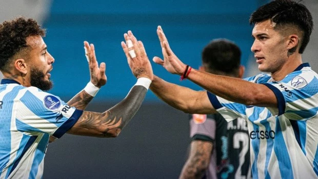 Racing le ganó al modesto Independiente Petrolero en su despedida de la Copa Sudamericana