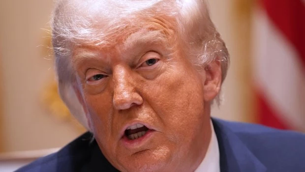 Según The New York Times, la reunión de Trump con su gabinete en la Casa Blanca concluye sin "una decisión final" sobre Irán