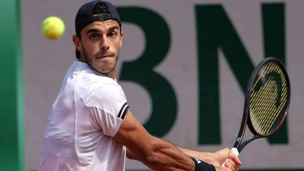 Francisco Cerúndolo no pudo culminar la remontada y quedó eliminado en Roland Garros