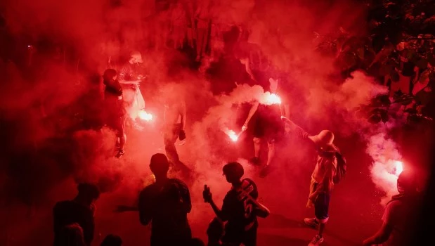 Más de 400 detenidos y siete policías heridos durante los festejos del PSG