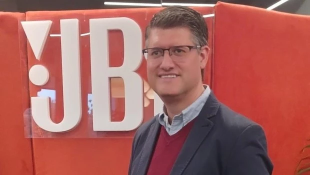 Anderson Oliveira.