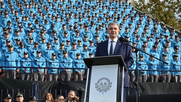 Jorge Macri encabezó el acto de graduación de una nueva camada de policías de la Ciudad.