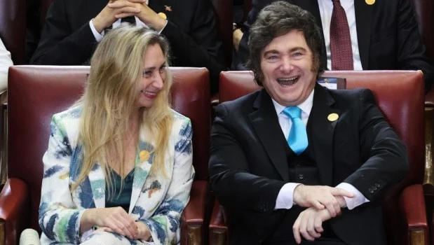 VISTO Y OIDO