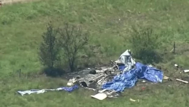 Cayó un avión cerca de Kansas City: hay 12 muertos