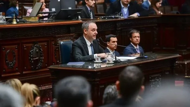 El test Adorni