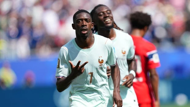 Con un triplete de Dembélé, Francia venció a los suplentes de Noruega y se llevó el Grupo I