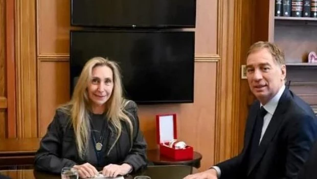 Karina Milei convocó a la mesa política en lo que será el debut de Santilli como jefe de Gabinete