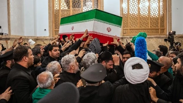 Irán dice que conversaciones son imposibles hasta que EE.UU. ceda en sus posiciones