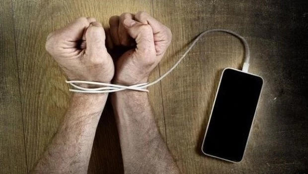 Máquinas digitales y adicciones