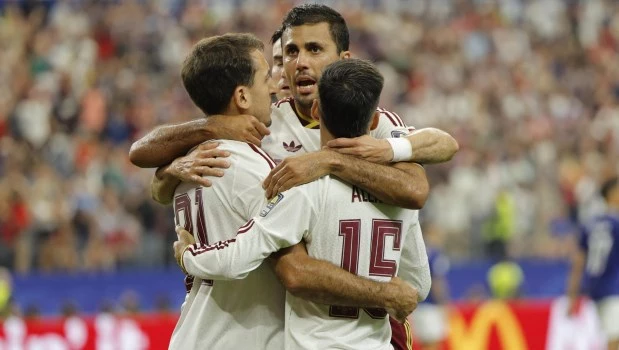 España vence con autoridad a Francia y es finalista