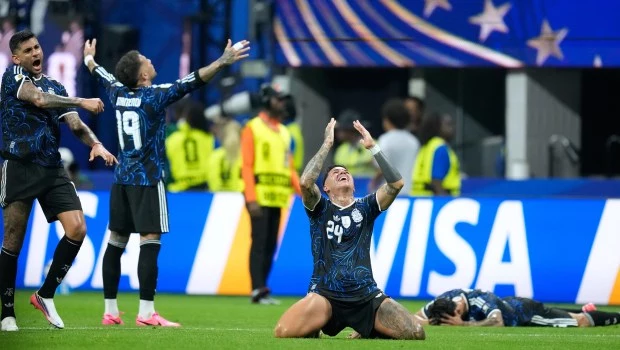 La Selección argentina le ganó un partido épico a Inglaterra y se instaló en la final del Mundial