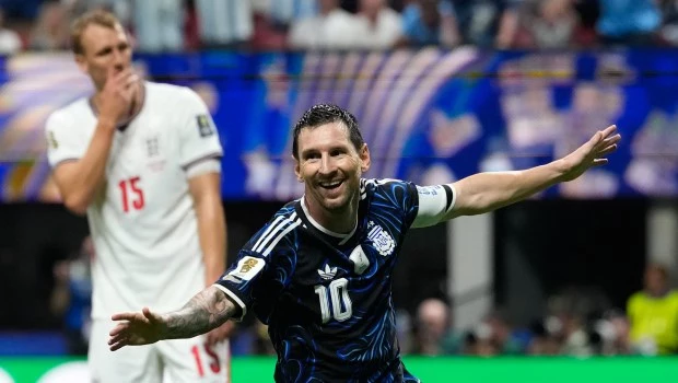 Messi repitió exactamente el mismo posteo que en 2022 tras pasar a otra final del mundo