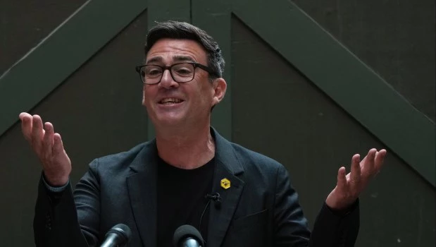 Andy Burham asumirá el lunes como nuevo primer ministro ministro británico