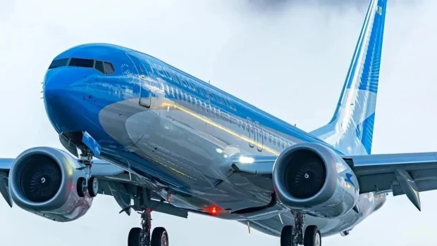 Aerolíneas Argentinas habilita un tercer vuelo de refuerzo a Nueva York