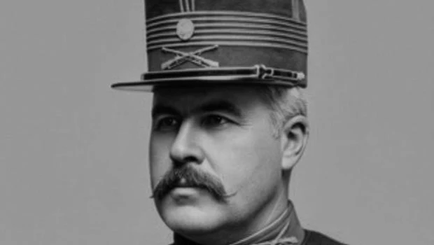 Tras las huellas de un coronel con honor: Narciso de Bengolea