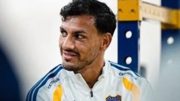 Paredes volvió a Boca y ya se entrenó a la par de sus compañeros