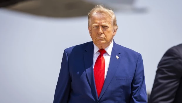 Trump advirtió que responsabilizará a Irán si los hutíes continúan sus ataques contra buques