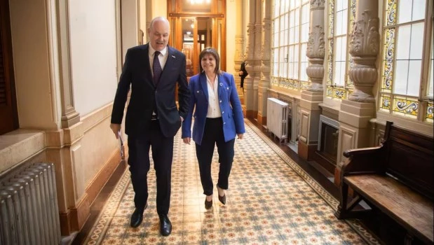 Sturzengger y Bullrich acuerdan cambios en el proyecto de la ley de Propiedad Privada y confirman que se tratará el 6 de agosto