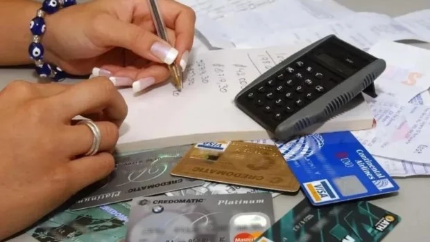 La mora en las familias sigue en alza: se triplicó en un año