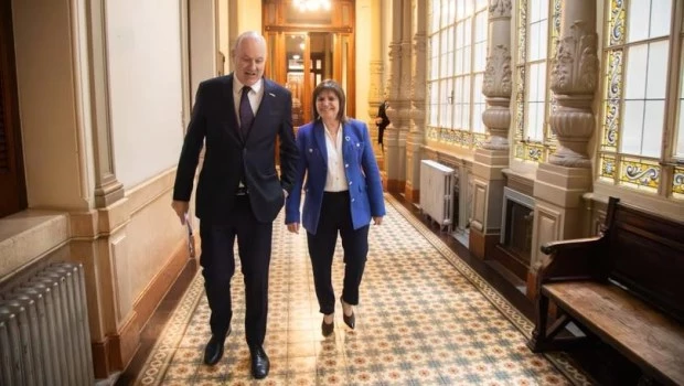 Propiedad privada: Sturzengger y Bullrich acuerdan cambios y confirman que se tratará el 6 de agosto en el Senado
