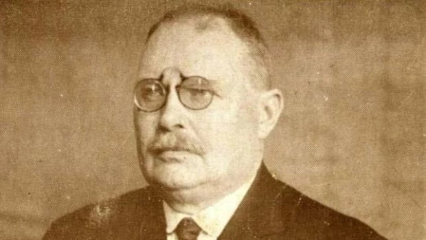 Los pensionistas del zoo II: Christofredo Jakob