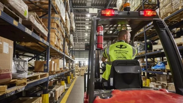 ARCA formalizó la reforma del régimen de Courier: se eliminan los topes