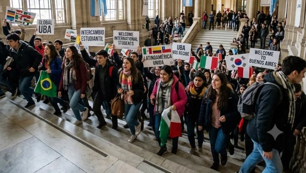 El debate por el arancelamiento de la educación para extranjeros