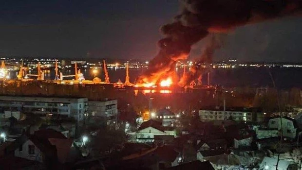Rusia atacó cuatro buques mercantes ucranianos en el mar Negro