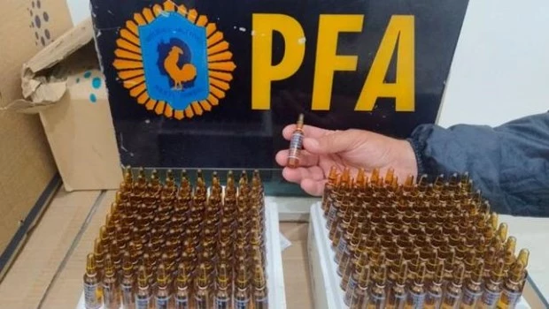 Fentanilo adulterado: detuvieron a dos ex funcionarias de la ANMAT y el INAME
