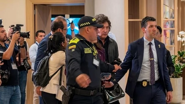 Milei, en Cali para asistir a la jura de De la Espriella