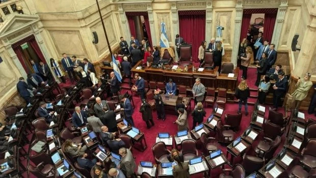 El Gobierno identifica errores en la comunicación y en los tiempos tras la media sanción de Propiedad Privada
