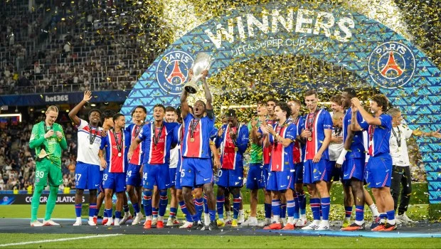 PSG, campeón de la Supercopa de Europa tras ganarle al Aston Villa