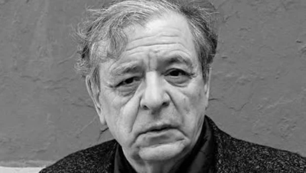 La última novela de Luis Gusmán se referencia en el mundo del tango.
