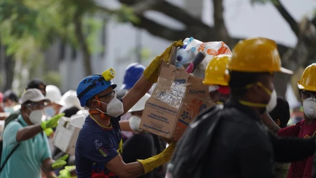 Aumentan a 294 los fallecidos por el terremoto de Colombia y continúa la búsqueda de sobrevivientes