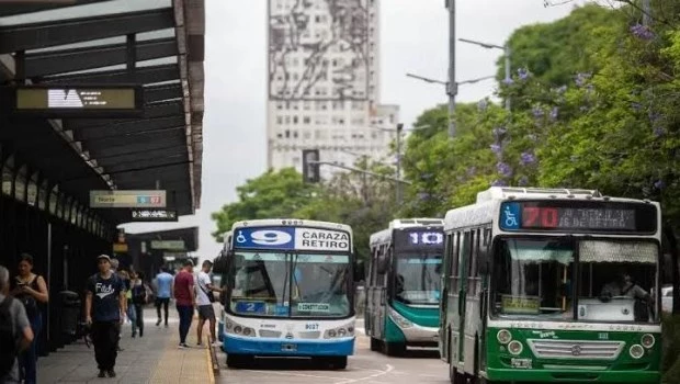 Los colectivos del AMBA perdieron 28 millones de viajes en un año