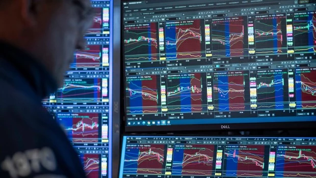 El riesgo país volvió a acercarse a los 500 puntos
