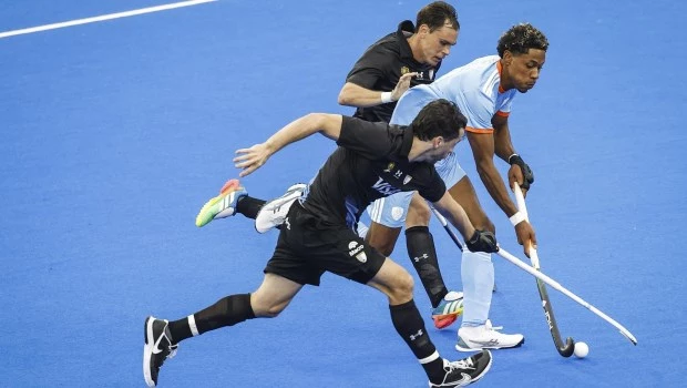 Dura derrota de Los Leones contra los anfitriones
