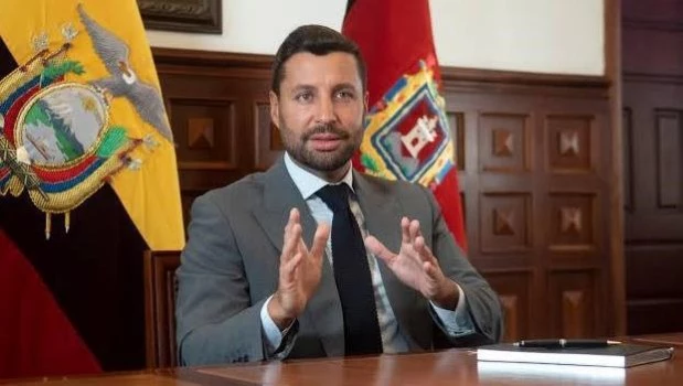 Fallecen el director de Inteligencia de Ecuador y su esposa en un accidente en Kenia