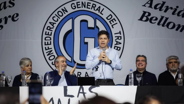 Kicillof encabezó un acto con la CGT en Chaco.
