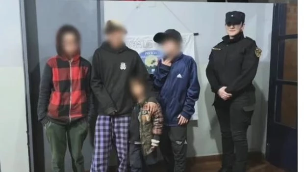 Cinco hermanos fueron rescatados en una casa en Posadas: su mamá se había ido hacía tres semanas