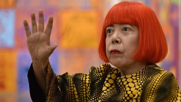Murió a los 97 años Yayoi Kusama, la artista japonesa que convirtió los lunares en un símbolo del arte contemporáneo