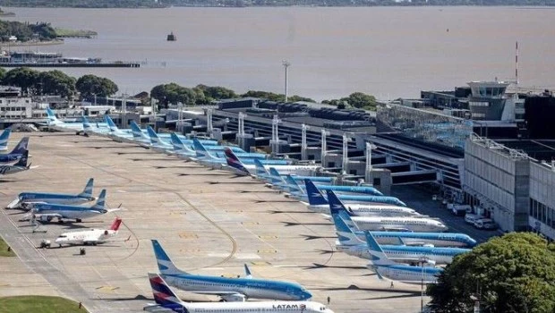 Aeroparque volvió a operar tras estar cerrado más de dos días por obras de mantenimiento