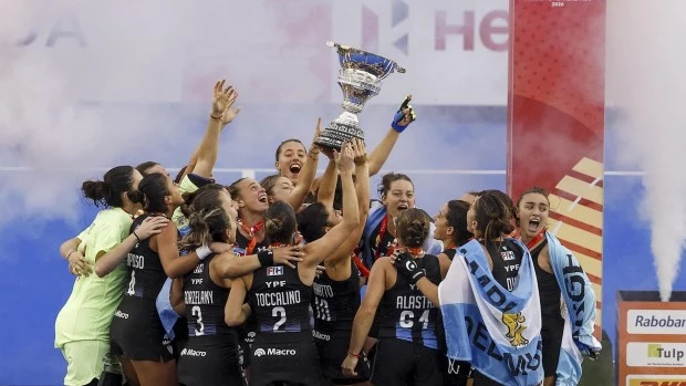 Las Leonas hicieron historia y se consagraron campeonas del mundo por tercera vez