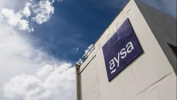 El plan privatizador de Milei avanza: qué pasará con AySA, Intercargo, ENARSA y Belgrano Cargas