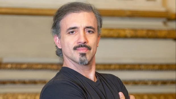 “Jamás paré y nunca me victimicé”, advierte el artista sobre los avatares de la vida. “Siempre tuve una clase que dar o una obra por hacer”.