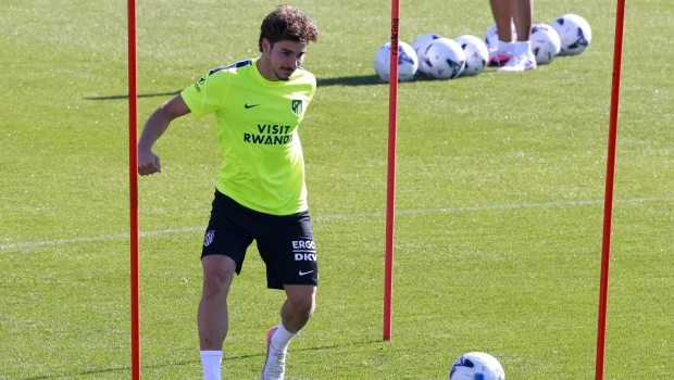 Julián Álvarez continuará en el Atlético Madrid