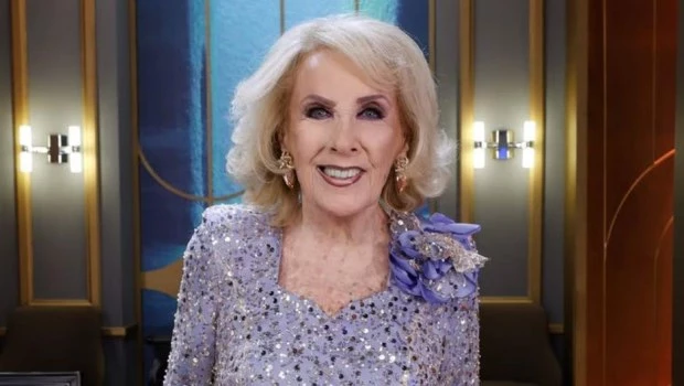 Mirtha Legrand fue internada por un cuadro de bronquitis