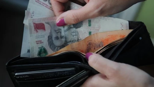 Según una encuesta, seis de cada diez argentinos aseguraron que su economía “está empeorando”