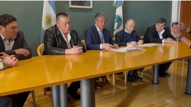 El acuerdo entre la provincia y el sindicato tendrá vigencia hasta diciembre de 2027.