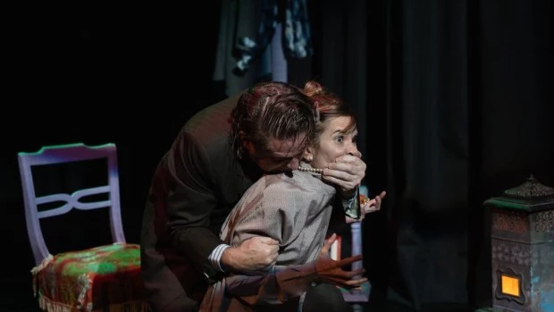 ‘Noche de fiesta’ se puede ver los domingos en Almagna Teatro.